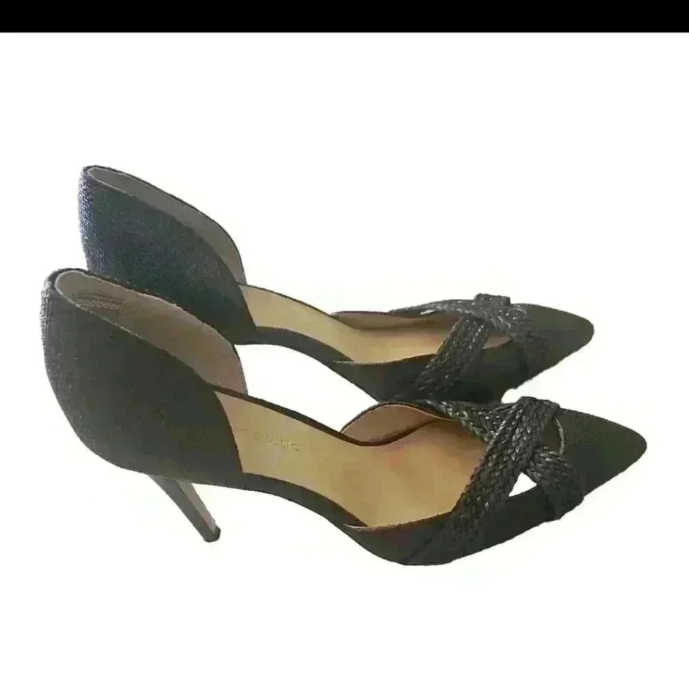 Banana Republic Black Heels with Sophisticated Cut-Out Design - Picture 3 of 14